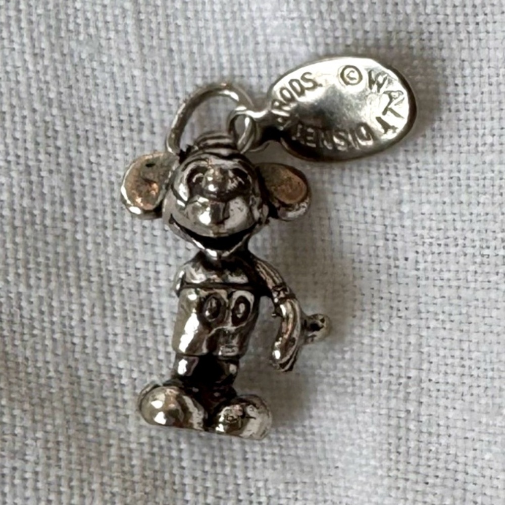 Vintage Walt Disney Productions Disneyland Mickey Mouse Sterling Silver